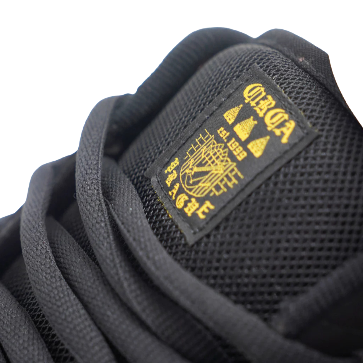 AL 50 PRO BLACK WHITE YELLOW