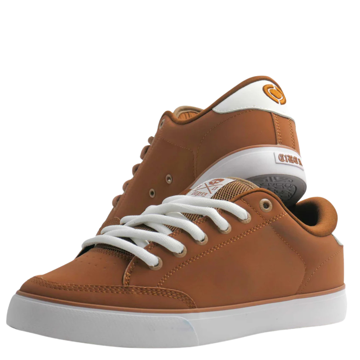AL50 TAWNY BROWN/WHITE