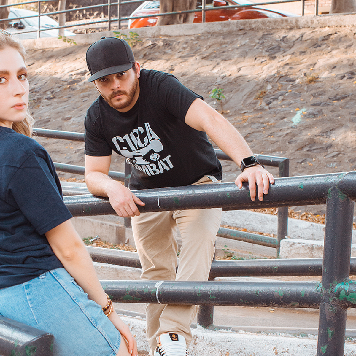 COMBAT TEE BLACK WHITE