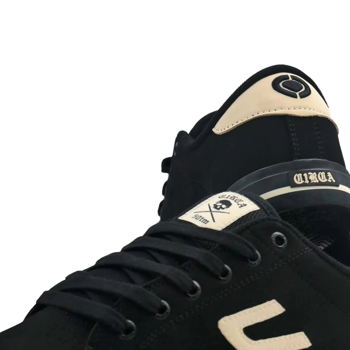 50 TM BLACK/ IVORY